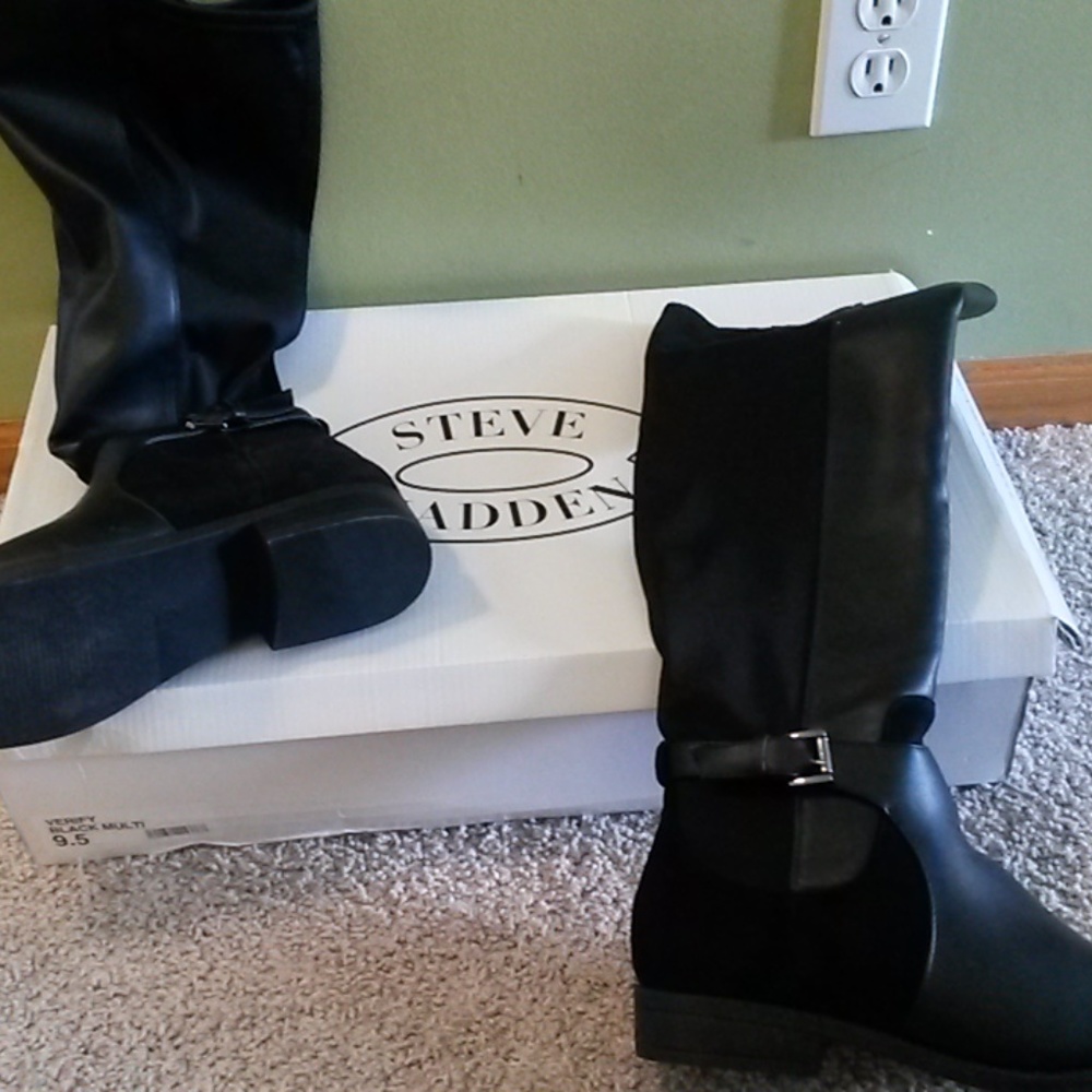 Steve Madden Boot